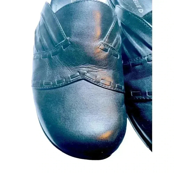 Michelle D. Women’s Slip-On Black Clogs•Size 6•New With Box•Genuine Leather• - Picture 8 of 11